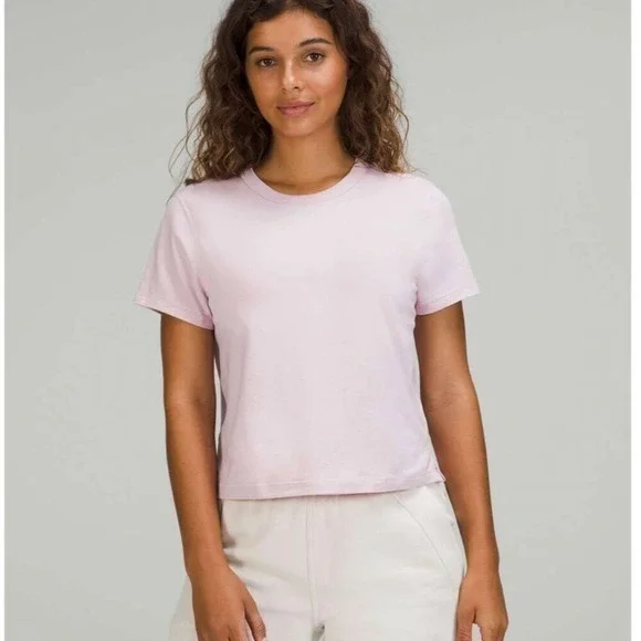 Lululemon Cotton TShirt Cropped Relaxed Fit Light Pink Women Size XS - Picture 1 of 8
